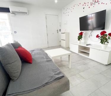 Numancia Apartment | Albufera Apartments 1min Metro