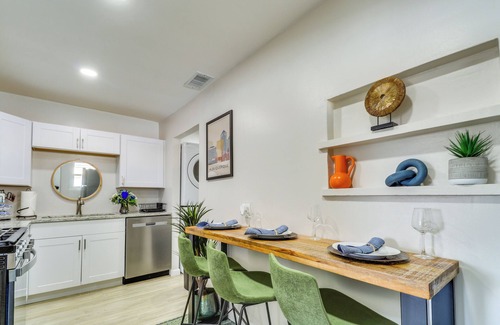 Albuquerque House | Albuquerque Retreat w/Hot Tub - Central Location!