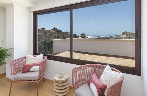 La Victoria Apartment | Alcazaba - Holiday penthouse in Malaga