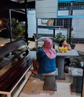 Pasir Puteh Hotel | Aleesa Roomstay & Hotel