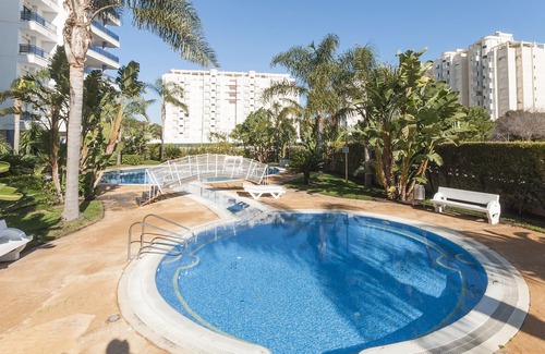 Grau i Platja House | ALEJANDRITA - Apartment with shared pool in Playa De Gandia and Free Wifi