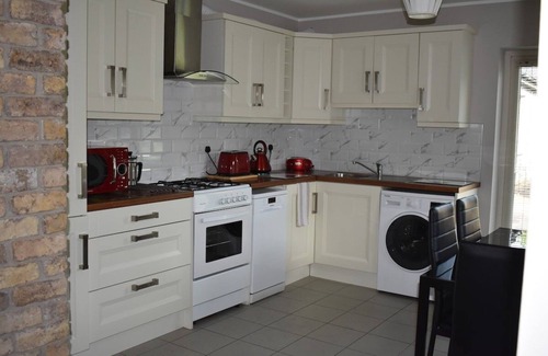 Leixlip Cottage | Alensgrove Cottages No. 07