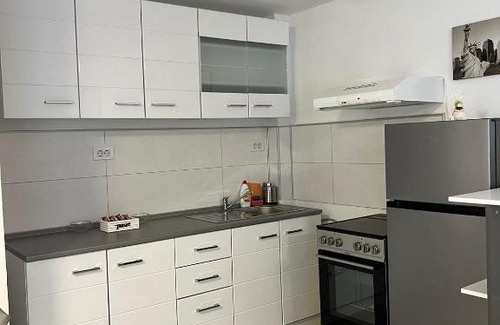 City Center Apartment | Alex 2