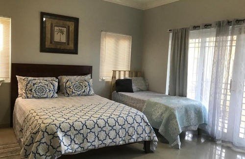 Ocho Rios Villa | Alexanders Penthouse on the beach