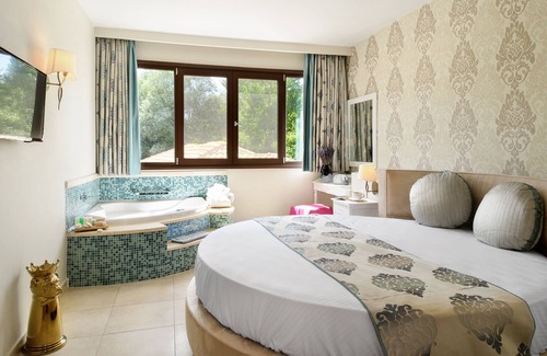 Chrisi Ammoudia Hotel | Alexandra Golden Boutique Hotel