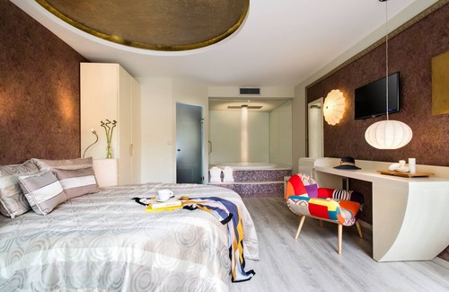 Chrisi Ammoudia Hotel | Alexandra Golden Boutique Hotel