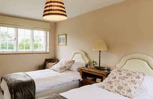 Newington Apartment | Alexandra House - Luxury Cottages