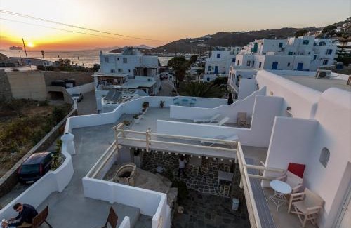 Tourlos Hotel | Alexandra Suites & Rooms - MYKONOS PORT