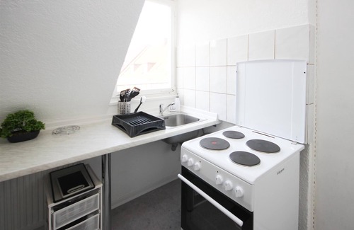 Winterhalde Apartment | ALFA 2 rooms Apartment near Daimler Wasen Netflix