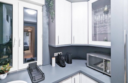 Stuttgart Apartment | ALFA 4 rooms Apartment 8 persons Netflix WLAN