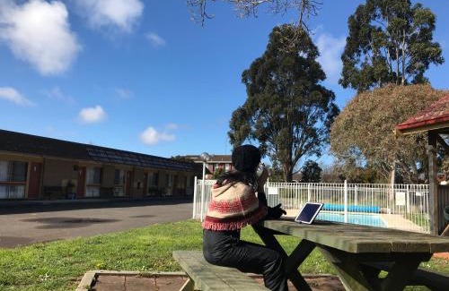 Alfredton Hotel | Alfred Motor Inn