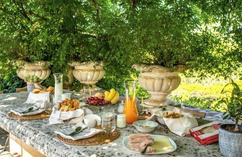 Margine Coperta-Traversagna Villa | Alfresco luxury Villa with Heated pool