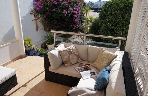 Manta Rota Villa | Algarve SandPerpetua!Relaxing beach house (max 6p), private pool, beach at 200m