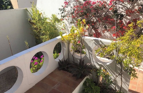 Praia da Rocha Villa | Algarve Unique Blue Villan50 m to beach/restaurants. 7 bedrooms. 20 min golf