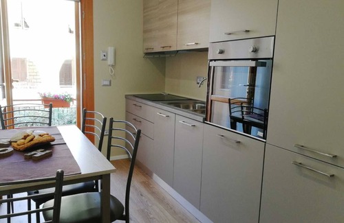 Pivarada Apartment | Alghero: Casa del Sole: Trivano Fronte Spiaggia Lido S. Giovanni con Giardinetto