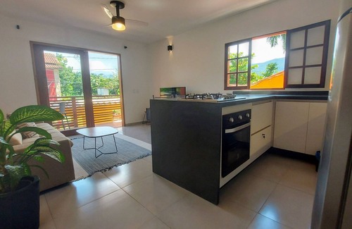 Mambucaba Apartment | Algodão – Cosy Flat, Pool, 50m from the Beach, Private Barbecue, AC, Wi-Fi, Netflix, Garage