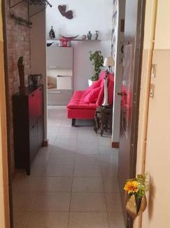 Sulbiate Apartment | Alice nel paese delle meraviglie