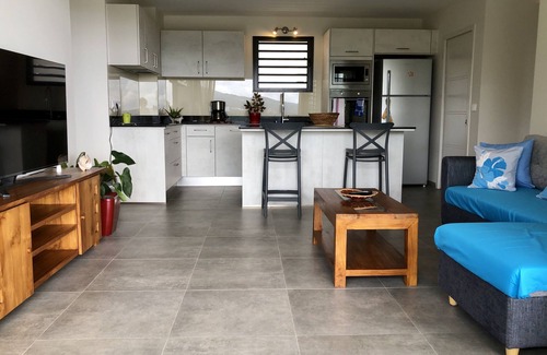 Papeete Condo | Alicia's Sky flat, on the heights with nice view on the sea and Papeete