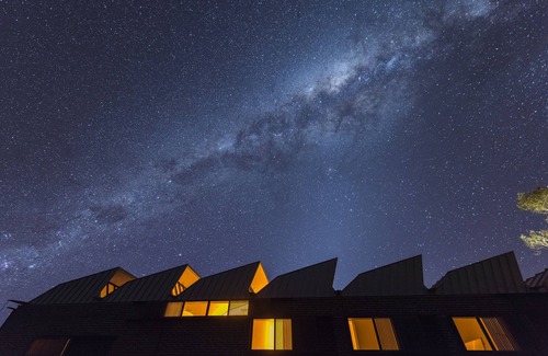Wattle Hill House | Alkina Lodge