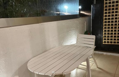 Vouliagmeni Apartment | ALKYONI