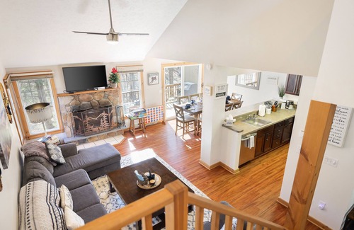 Tannersville House | All 5-Star Reviews! Walk to the Mtn! Camelback Mtn Trailside Retreat!