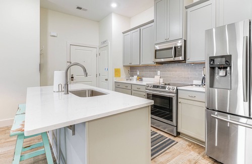 Chattanooga Condo | All Aboard - Popular Southside Chattanooga Condo!