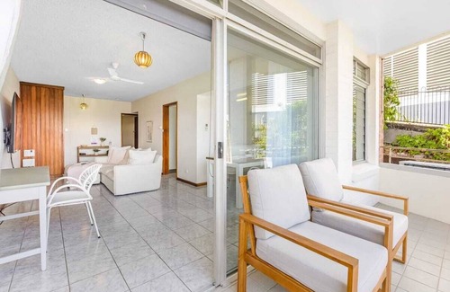 North Ward Apartment | All about the Views! 2 Bed 1 bath Apartment