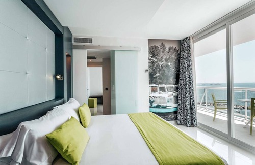 Figueretas Resort | All-Inclusive Joy Junior Suite at the Ibiza Twiins: Panoramic Beach Views