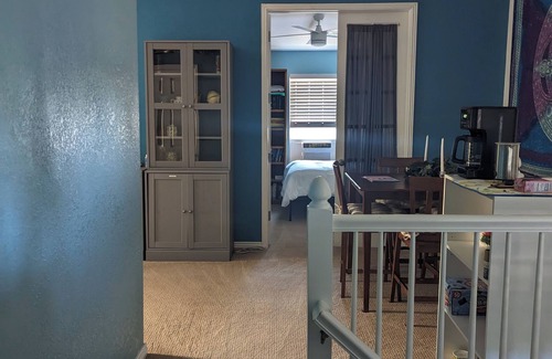 Aurora House | All New Beds, Roku, Private Yard, Pet Friendly