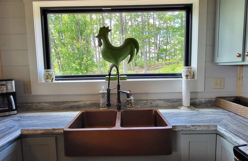 Frenchburg Cottage | All New Firefly Cottage in the Woods Overlooking Red River Gorge Geological area