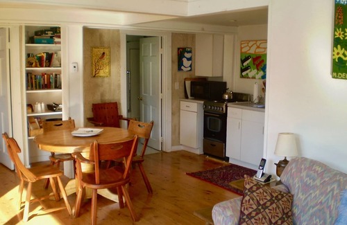 Craftsbury Village Cottage | All Season Vermont Vacation Cottage