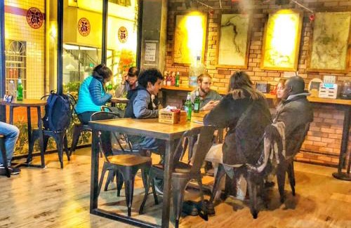 Wulingyuan House | All Seasons Lodge Breakfast&Lift&Free Laundry and English Service
