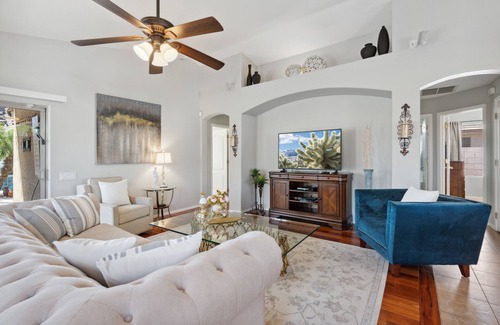Chandler House | All Star Luxury 3 BR, Pool Home in Chandler