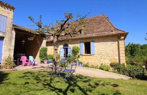 Lanquais House | All the charm of Périgord .holiday house near Bergerac with your pets