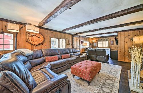 Town of Conesville House | All Year-Round Retreat Near Windham Mountain