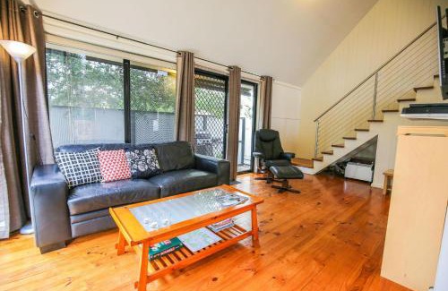 Bright Villa | Allambie Cottages - Villa 1