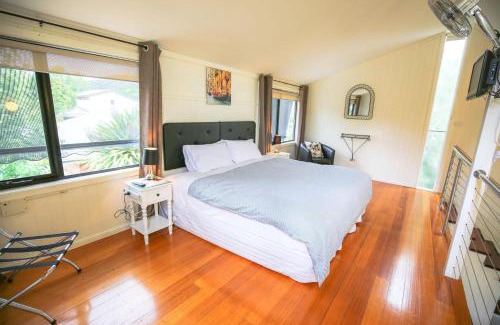 Bright House | Allambie Cottages - Villa 2