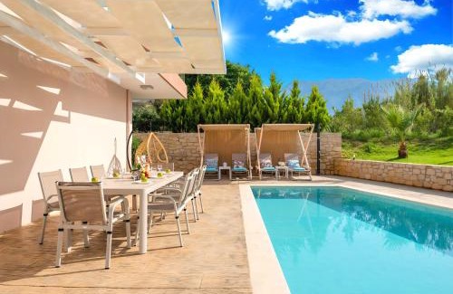 Kavros Villa | Allas Villa Heated Pool