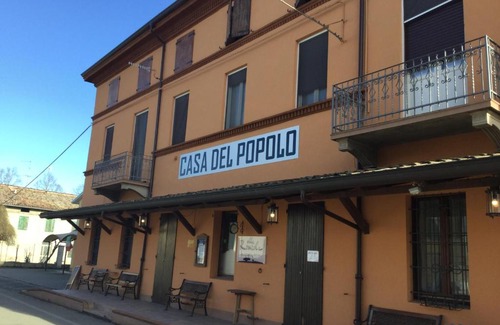 Busseto Hotel | Alle Roncole