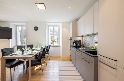Engadin Scoul Apartment | Allegra and welcome to the Lischana 410 vacation apartment