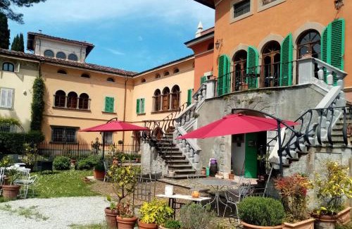 Pescia Villa | Alloggi in Villa storica