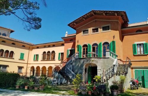 Pescia Villa | Alloggi in Villa storica