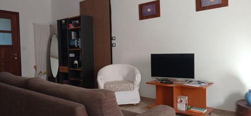 Montemale di Cuneo Apartment | Alloggio Albaluna
