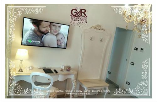 Villafranca di Verona Apartment | Alloggio Turistico GIULIETTA e Romeo - INTERO APPARTAMENTO - Villafranca di Verona, Zimmer, Holiday Rooms