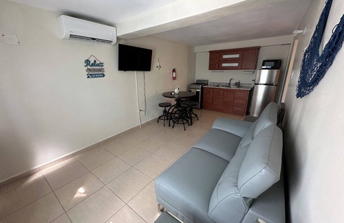 Lajas Apartment | Almendro Guest House @ La Parguera - Cayo EL Palo 3 mins from the boat ramp