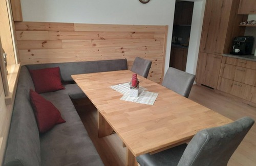 Metnitz House | Almhaus Völkl - Ferienwohnung Elisabeth
