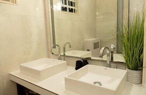Corinthe Villa | Almond Tree Villa Beach Hideaway with Jacuzzi