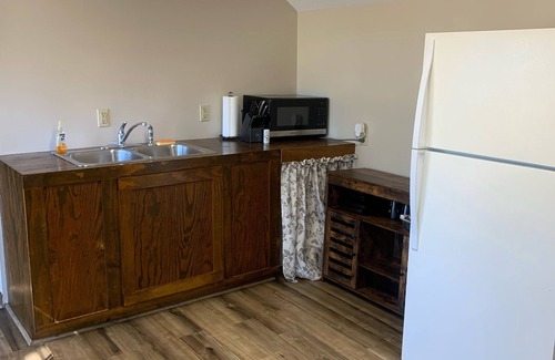 Live Oak Cabin | Almost Camping for privacy and relaxation