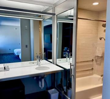 McNeil Hotel | Aloft Austin Northwest