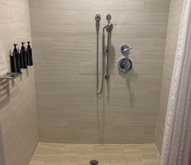 McNeil Hotel | Aloft Austin Northwest
